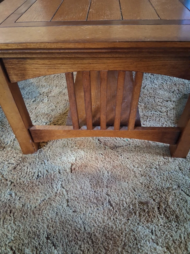 Mesa de centro de roble macizo Foto 3 de 4