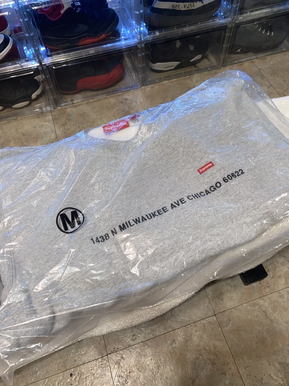 Sweat shirt Supreme Chicago Crewneck M Medium Fw22 petite boîte logo boutique