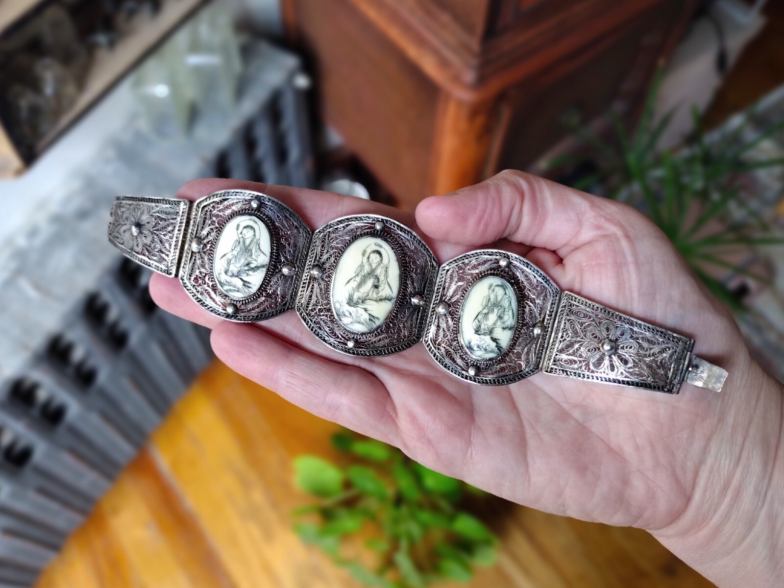 800 Silver Hand Painted Panel Bracelet, Antique 1… - image 2