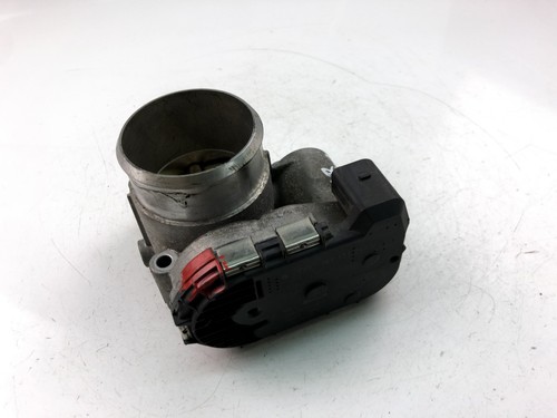 AUDI A4 8E2, B6 Drosselklappe 06B133062M 2002 15298525