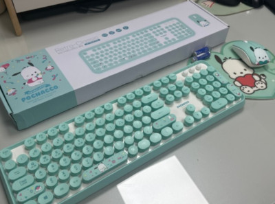 Pochaco Retro Wireless Keyboard Mouse Set + Free Character Mouse Pad (Random)