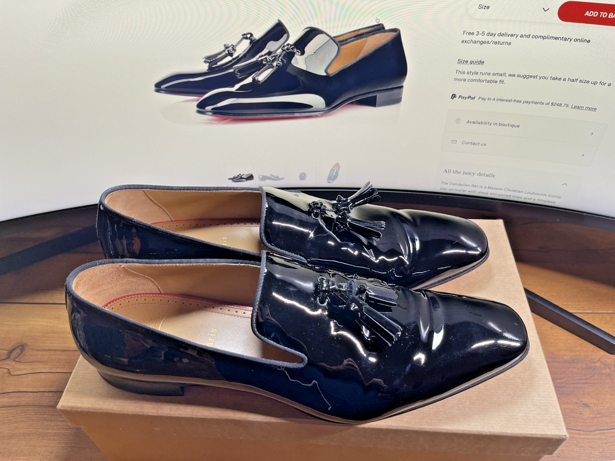Christian Louboutin Men display picture 1