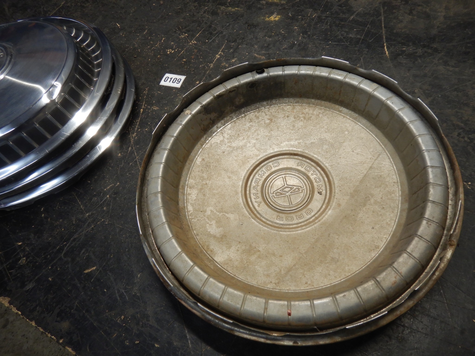 7178 FORD GALAXIE LTD 7378 F100 PICKUP TRUCK WHEEL COVERS HUB CAPS