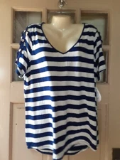 Naif Woman's Short Sleeve Top Size 3X   NEW WITH TAGS