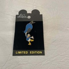 Disneyland LE Donald Duck Hat Pin