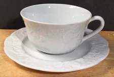 Dansk White Ivy Set of 5 each Cup & Saucers France New