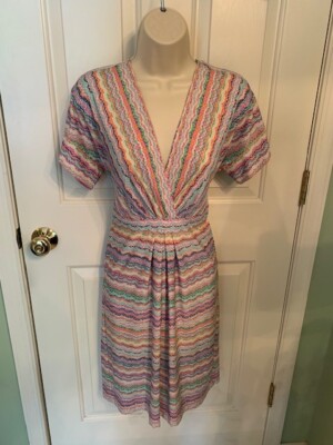 bcbg short sleeve dress BCBG Maxazria Colorful Short Sleeve V Neck Dress Size S