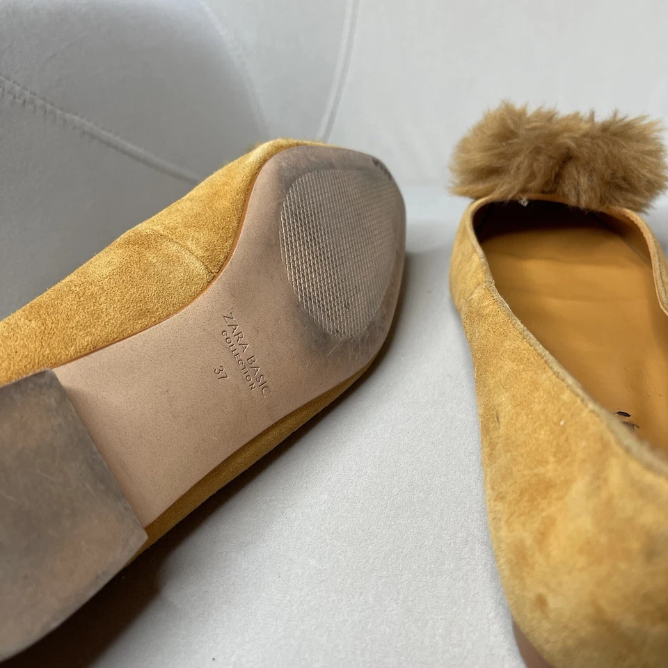 Mocasín de gamuza para mujer Zara Basic Collection zapato plano casa puff pom camel talla 37 Foto 4 de 4
