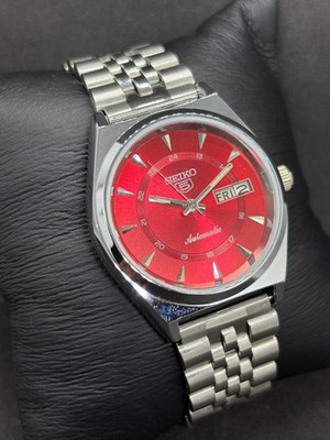Vintage Seiko 5 Automatic Day/Date Japanese Men's Wrist Watch 