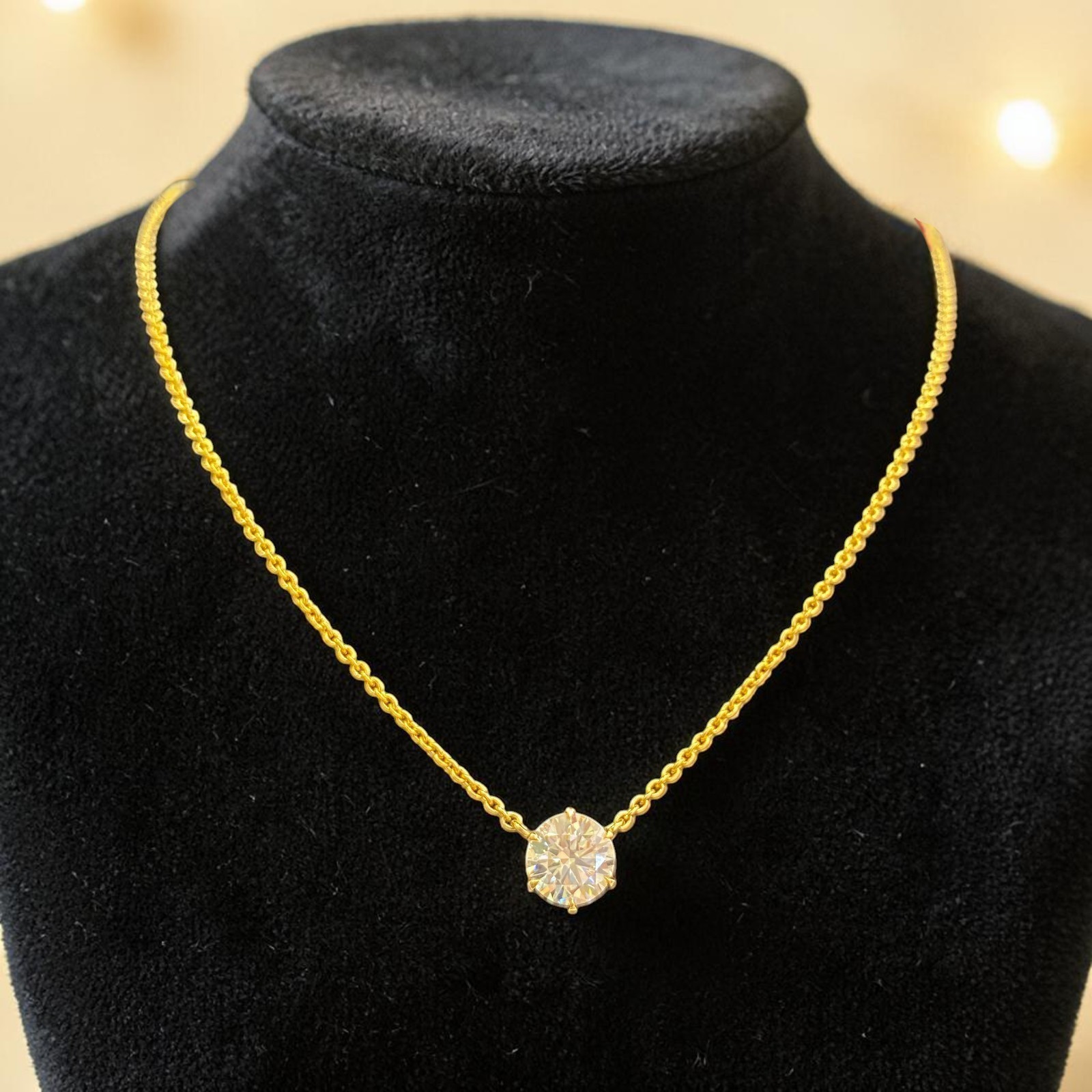 GIA Certified 2 Cts Round Brilliant D/VVS1 Diamond Solitaire Necklace 18K Gold image 3
