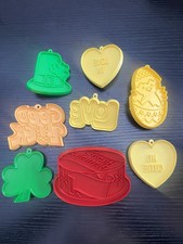 Lot of 8 Vintage Hallmark Plastic Holiday Bir...