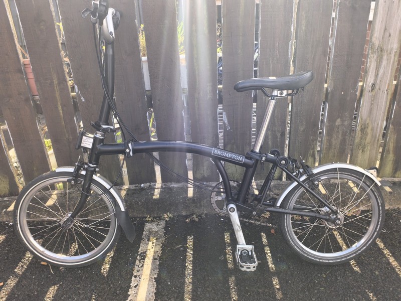 Brompton Bike Black M6L 2022 Warranty until June 2029 C Line Explore 6 Speed.