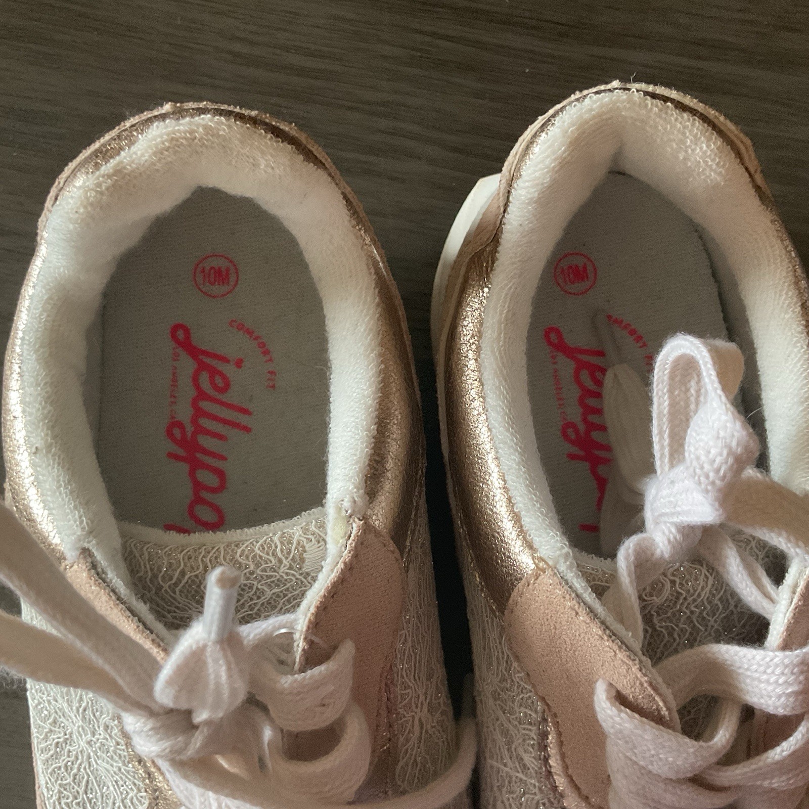 JELLYPOP Off White, Lacy Accents SNEAKERS, TENNIS SHOES SIZE 10 M WOMENS thumbnail 4