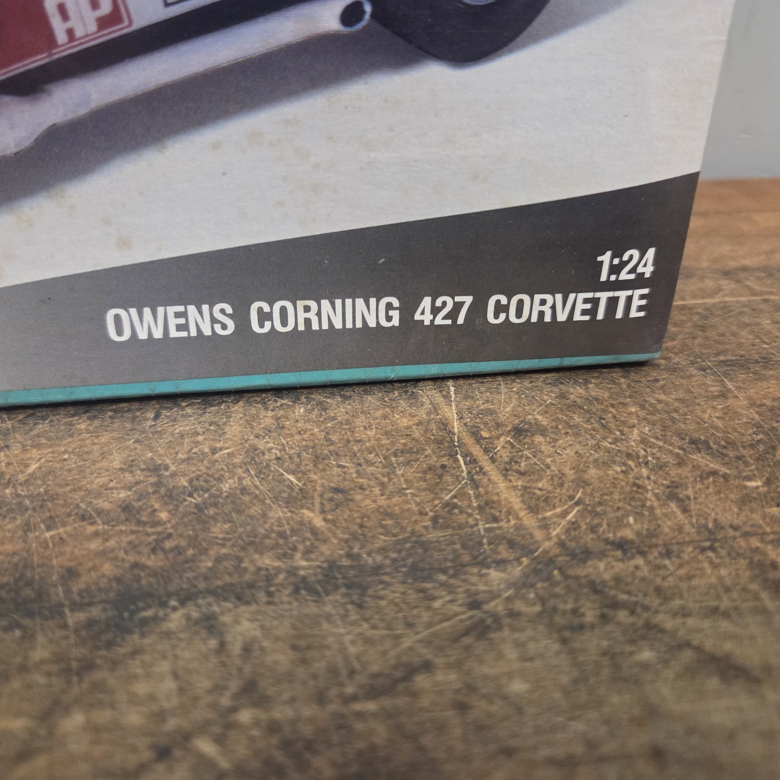 MONOGRAM OWENS CORNING 427 CORVETTE FACTORY SEALED KIT