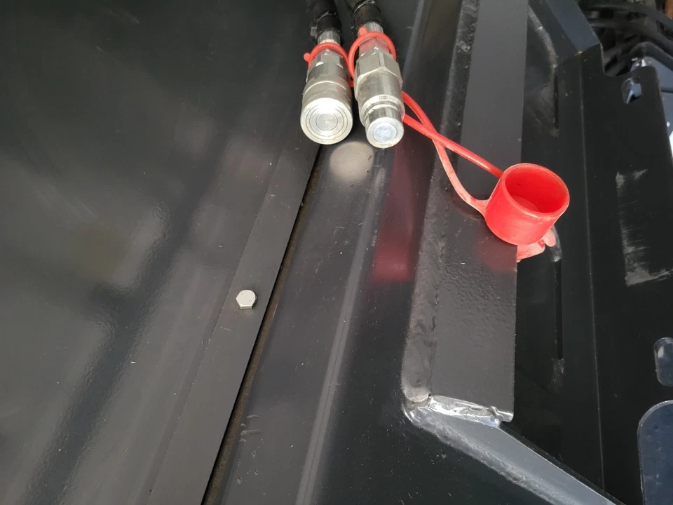 Minicargadora Caja Escoba Barredora para Hojas y Escombros 48" Universal! Toro Dingo Foto 3 de 4