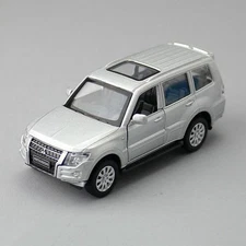 1/43 Scale Mitsubishi Pajero 4WD Model Car Diecast Toy Cars Alloy Metal Vehicles