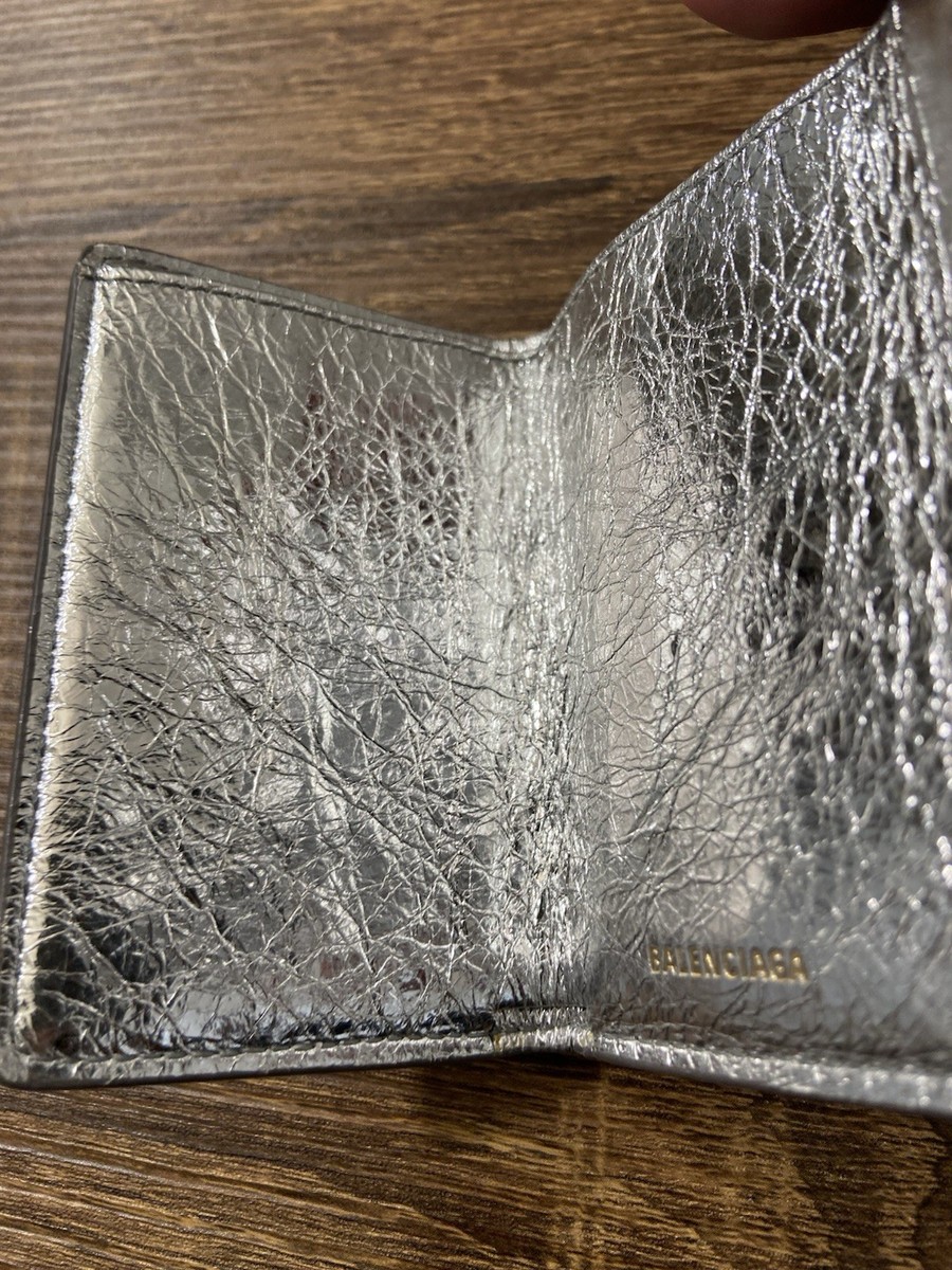 小物 balenciaga paper mini wallet silver Balenciaga Papier Silver Metallic Texture Small Trifold