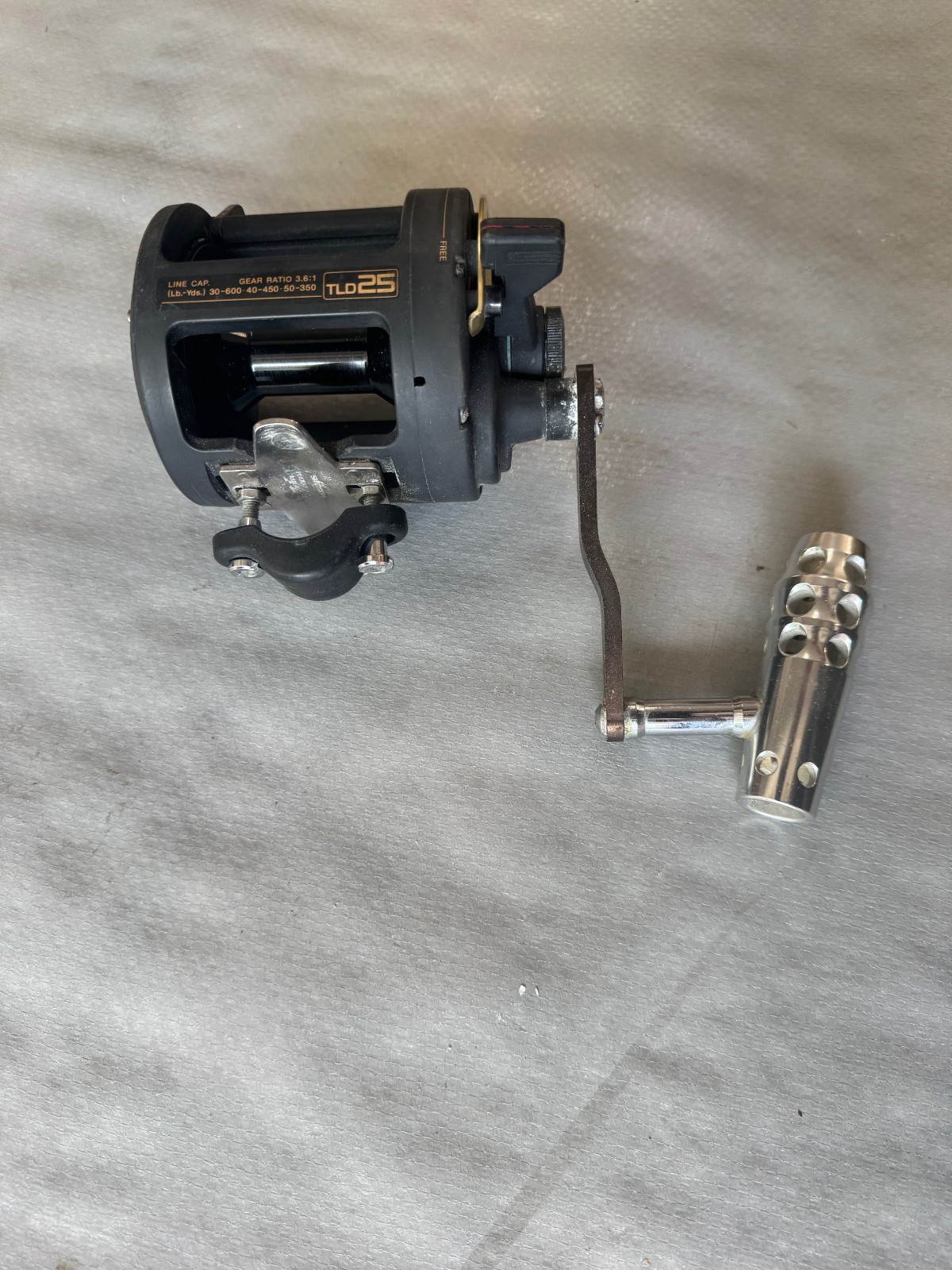 Shimano TLD 25 Fishing Reel