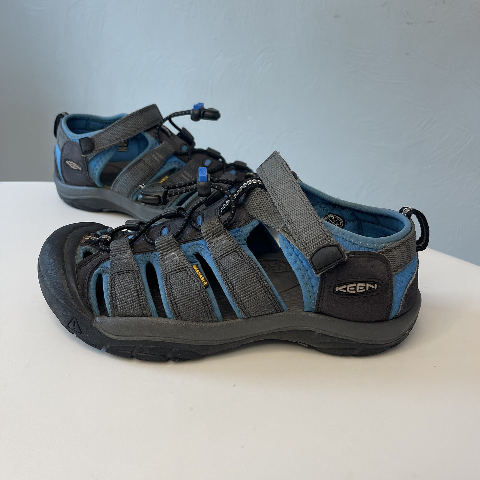 Sandali impermeabili Keen Newport blu slip on scarpe da trekking trail grandi bambini taglia 4