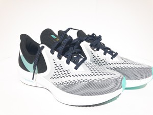 nike zoom winflo running
