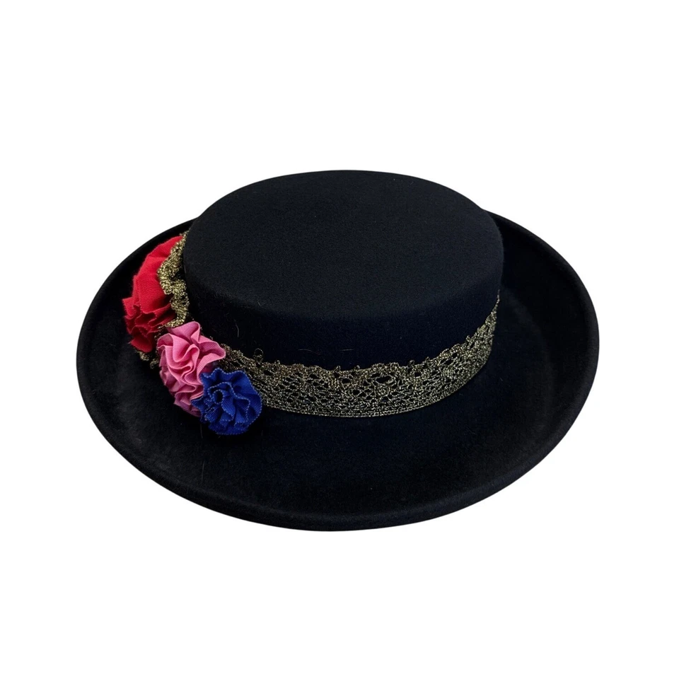 Chapéu de feltro preto com faixa de renda dourada e tecido colorido flores Bollman Hat Co - Imagem 3 de 4