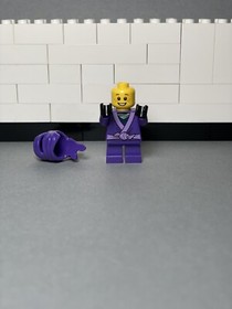 LEGO njo263 Lil&rsquo; Nelson - Dark Purple Robe. From set 70589 Rock Roader