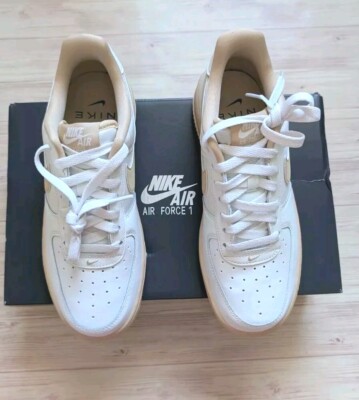 Nike Air Force 1 '07 Women's Sneakers (SAIL/Vintage Green/Sesame