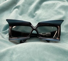 Vintage Sunglasses Mod Space 60s Foster Grant black Blue Cateye Cat Eye Unisex