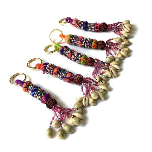 Indian Handmade keychain online Silk Thread Bohemian wholesale Shell key Chains - Picture 25 of 32