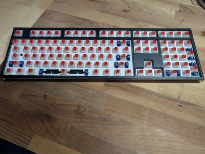 Ducky Shine 6 RGB LED w/ Pudding Keycaps Set (no ESC keycaps)