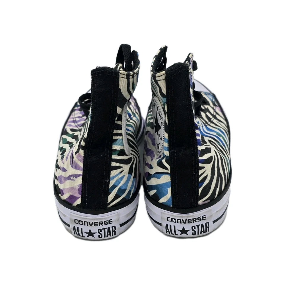 Top alto Converse Chuck Taylor All Star multicolor patrón cebra para mujer talla 7” Foto 3 de 4