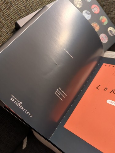 Yun, Michelle. Lorenzana, Archival Collection. 2017. Slipcover New? - Foto 8 di 17