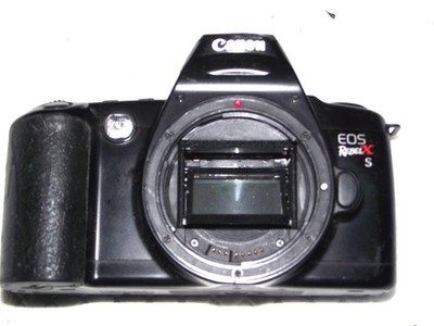 CANON EOS REBEL XS 35MM FILM AUTO FOCUS CAMERA BODY, TESTED, WORKS