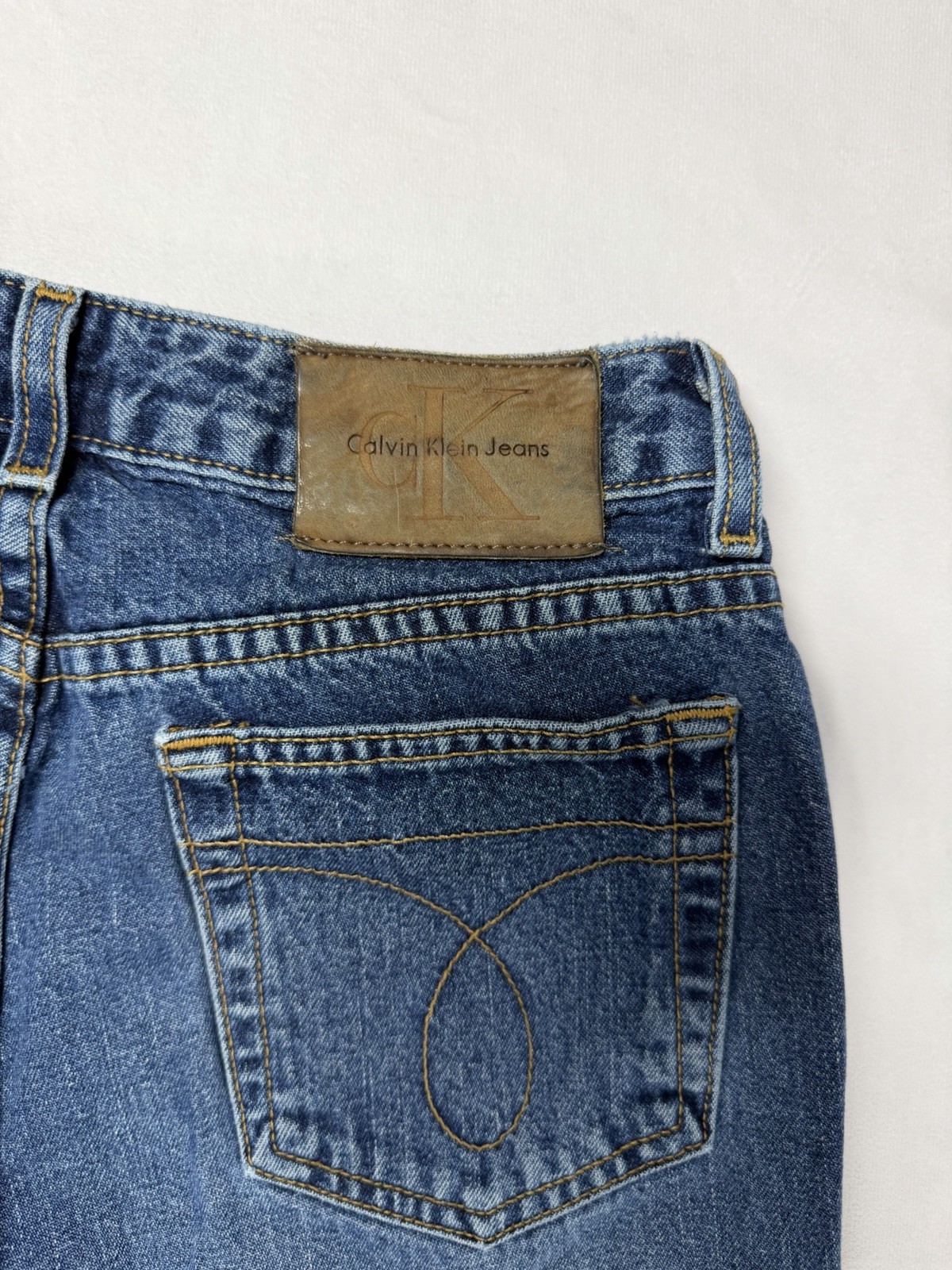 Calvin Klein Jeans Womens 5 Cute VTG Jeans 21” Extreme Flare All Over Sandblast thumbnail 14