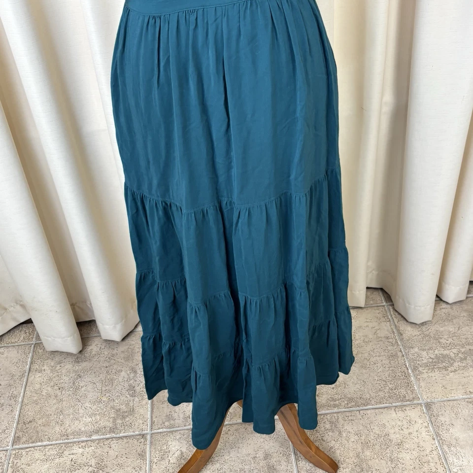 Witchery Womens Midi Dress Green Tiered Fit and Flare Size 6 - image 3 of 4