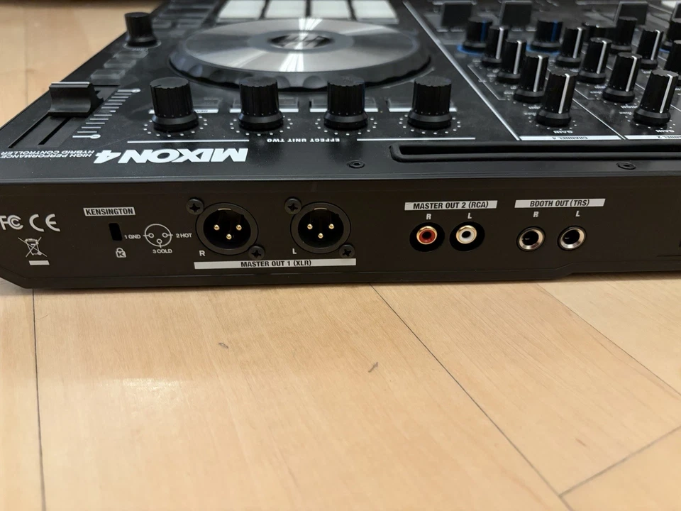 Reloop Mixon 4 4-Kanal DJ-Controller - Schwarz - Bild 3 von 4