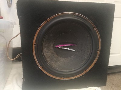  Audiobahn AWC10 12  400 watt Subwoofer. . 