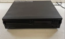 Nakamichi CD Player 3-6 CD Changer. SELL FOR PARTS OR REPAIR.