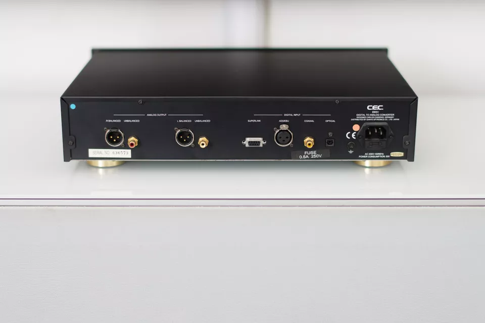 C.E.C. DX51 mk1 4 x PCM1702 - SM5843AS1 - CS8412-CS DAC Converter - Image 4 of 4