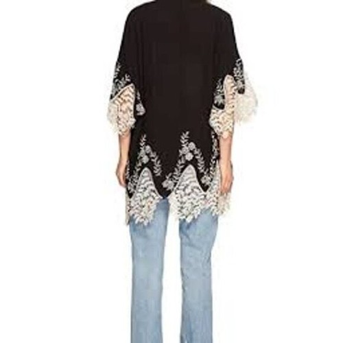 Cejon NEW Crochet Lace Trim Rayon Boho Kimono Black/Ivory One Size - 第 3/10 張圖片