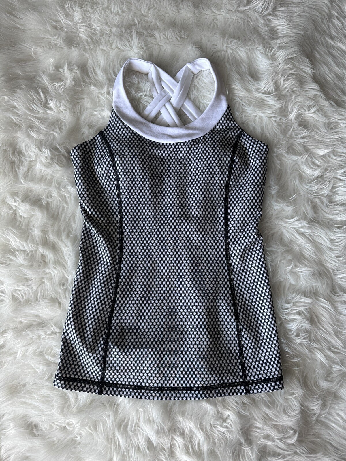 Foto 1 di 3