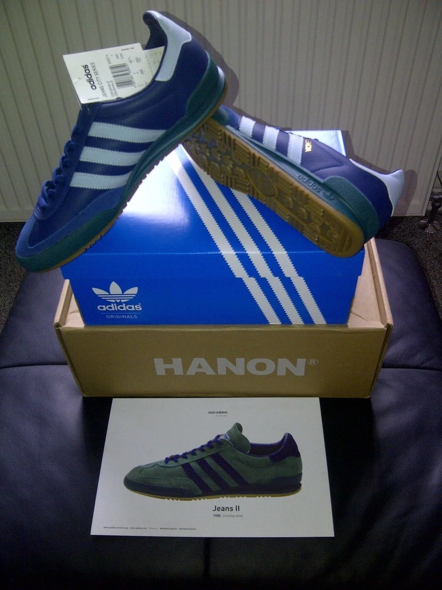 Adidas valencia outlet trainers