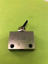 Norgren/Pneumadyne CO40501 Valves: 1/8"npt fully Ported 3-way NC  0405 01 JF