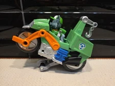 Paw Patrol Moto Pups Rocky Deluxe Vehicle Pull Back Wheelie Motorcycle