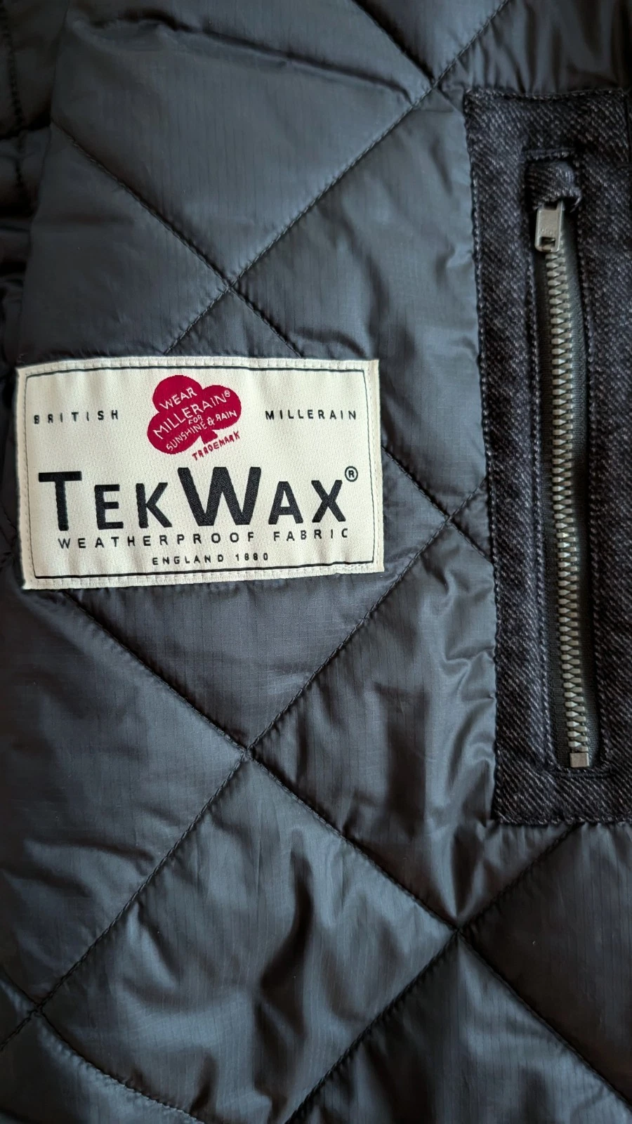 Flint and Tinder Men's Quilted Waxed Vest Dark Green Huckberry Large Insulated - product detail image 9