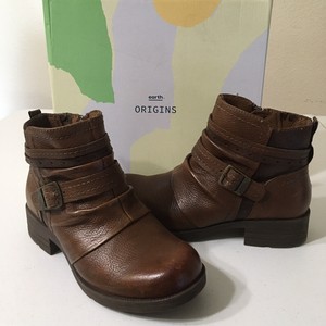 earth origins leather ankle boots