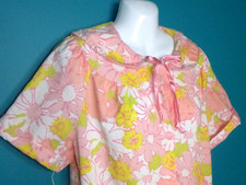 Vtg Charm Cotton Rayon Button Front Robe Flower Power Pink Yellow Sz 38 XL TLC 