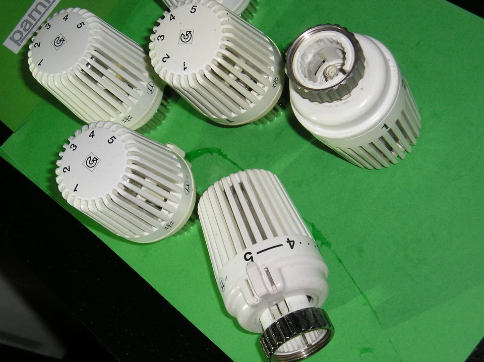 1 COSMO THERMOSTATKOPF REGLER 75 THERMOSTATKÖPFE VK5 - Bild 4 von 4