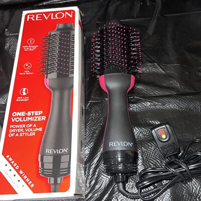 Revolon One-Step Hair Dryer and Volumizer Hot Air Brush 1100W - Pink/Black