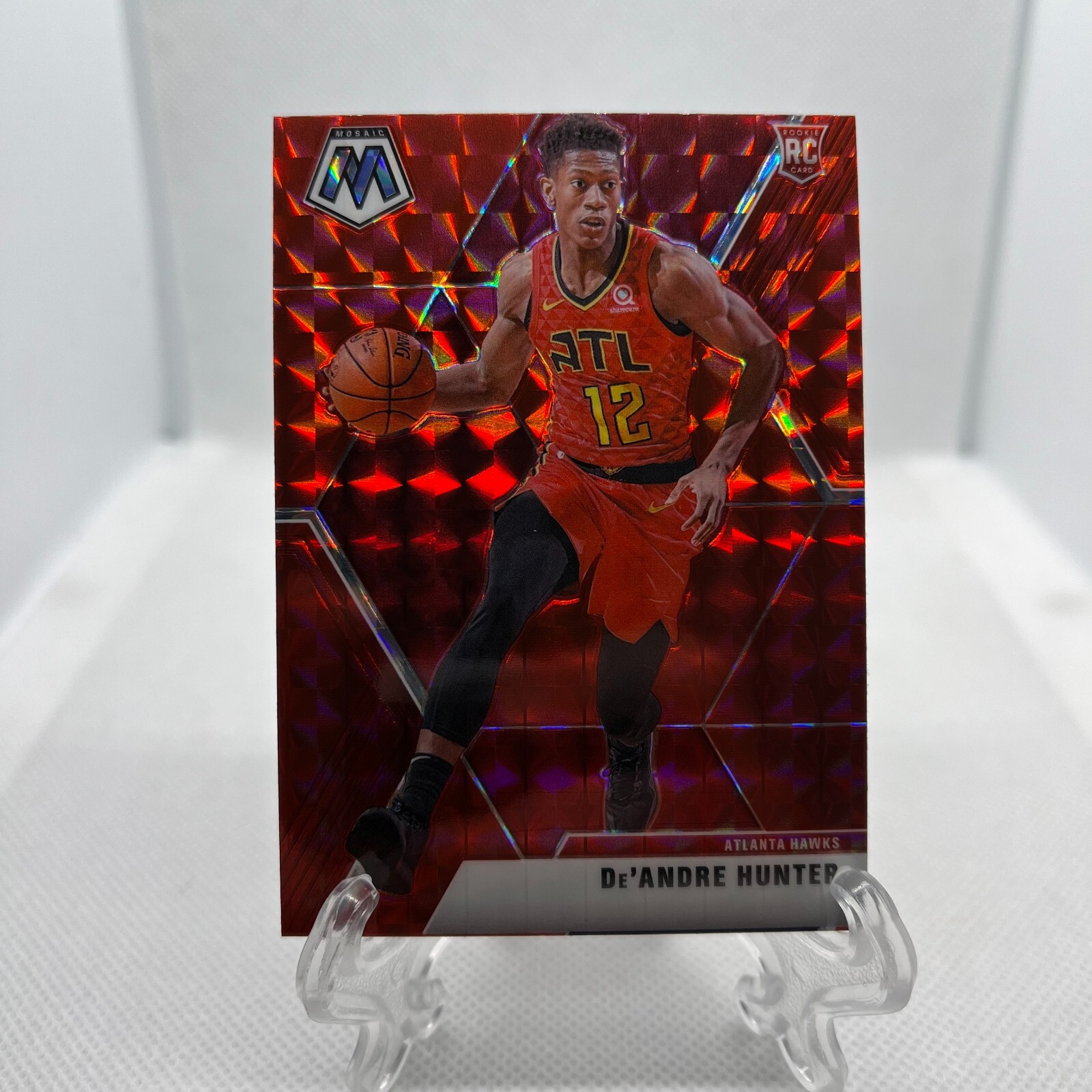 2019-20 Panini Mosaic Red Mosaic Prizm De'Andre Hunter #239 Rookie RC